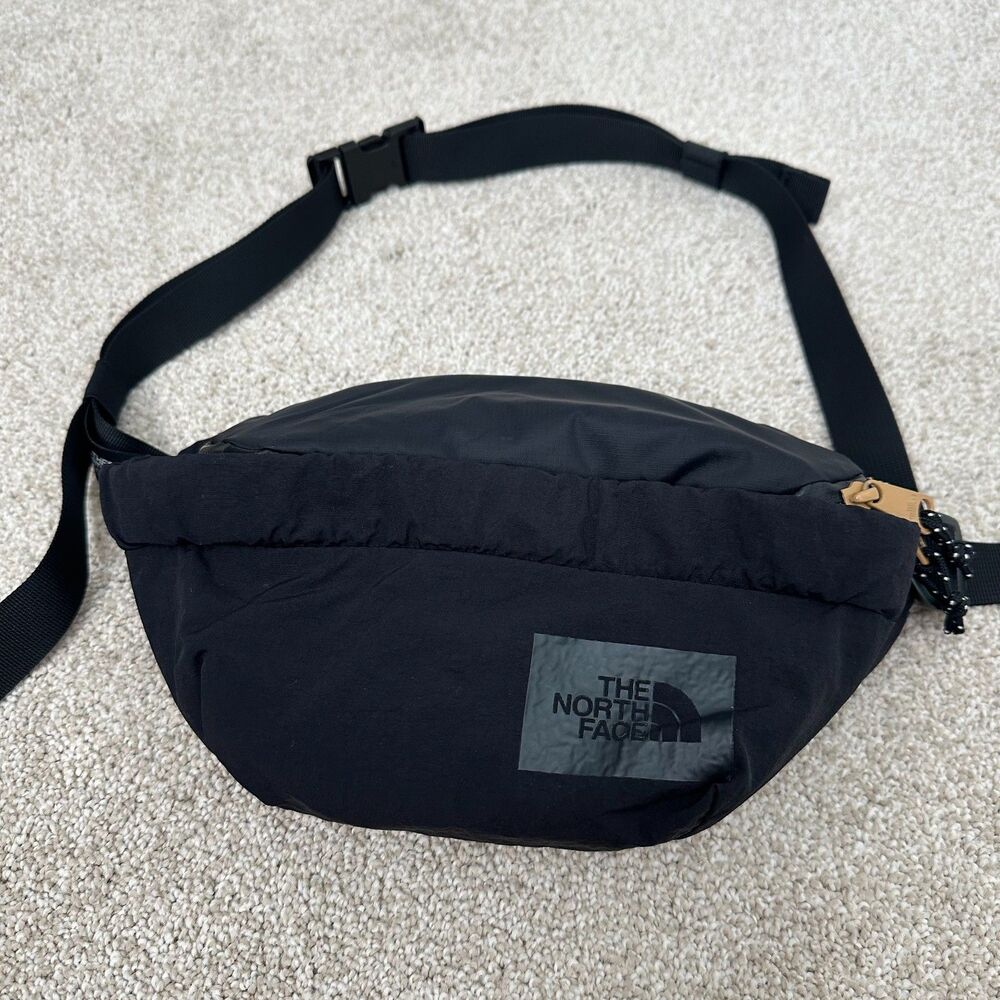 The North Face Mountain Lumbar Pack - Picture 2 of 8